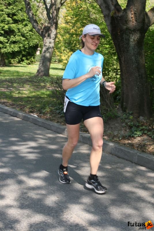 Sárvár 12 és 24 órás futás ultramarathon, Anita