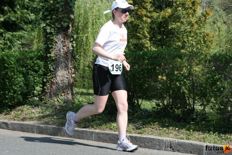 Sárvár 12 és 24 órás futás ultramarathon, Gurdon Éva