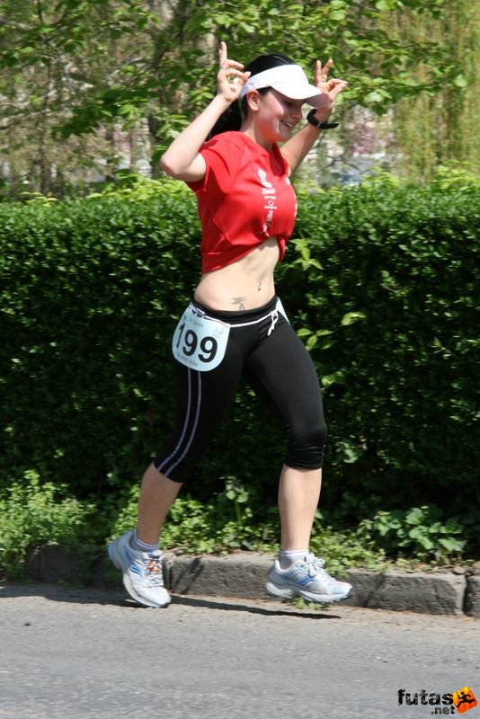 Sárvár 12 és 24 órás futás ultramarathon, Szabó Ida