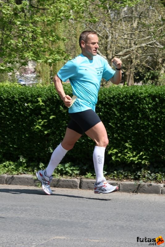Sárvár 12 és 24 órás futás ultramarathon, Szőnyi Ferenc 24 órás futás Országos Bajnokság győztese Sárvár 2010