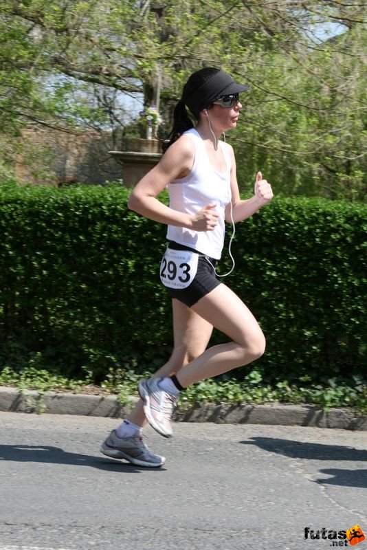 Sárvár 12 és 24 órás futás ultramarathon, Haraszti Viktória