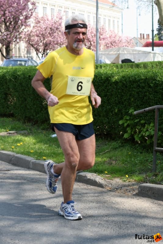 Sárvár 12 és 24 órás futás ultramarathon, Tóni