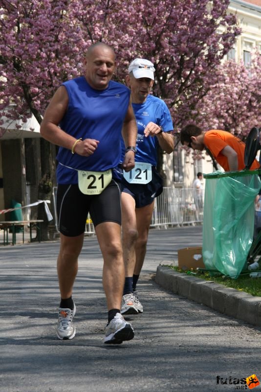 Sárvár 12 és 24 órás futás ultramarathon, TigyiLászló, Pék Imre