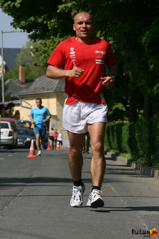 Sárvári Futás futók, Illés Gábor