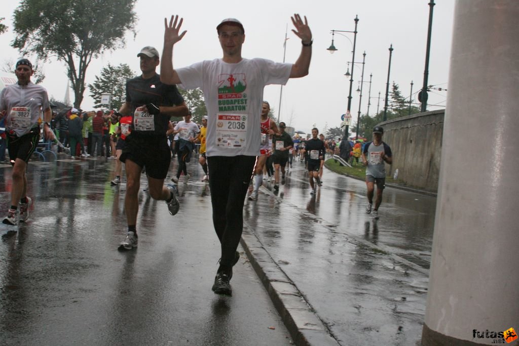 Spar Budapest Marathon 2010, Tibi