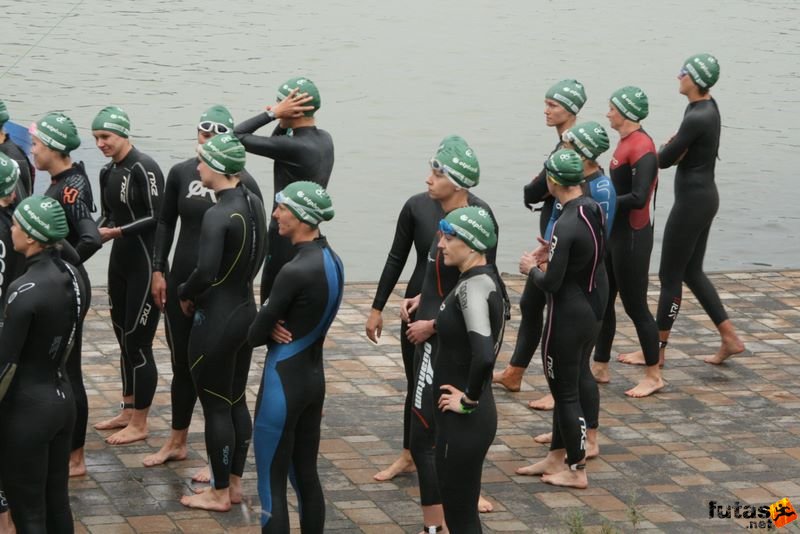 Triathlon World Championship triathlon_budapest_7385.jpg Triathlon World Championship Swimming úszás, triathlon_budapest_7385.jpg