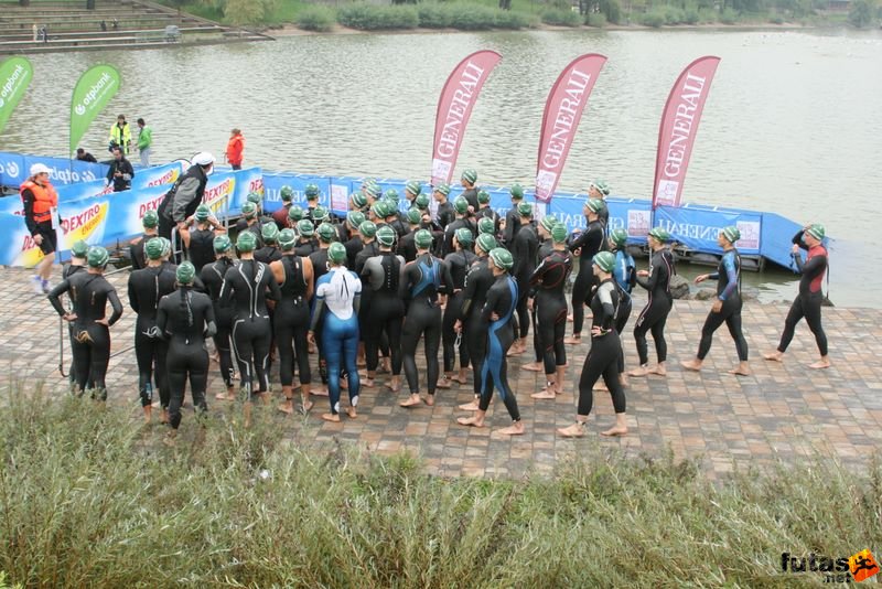 Triathlon World Championship women swimming age group triathlon Triathlon World Championship Swimming úszás, women swimming age group triathlon