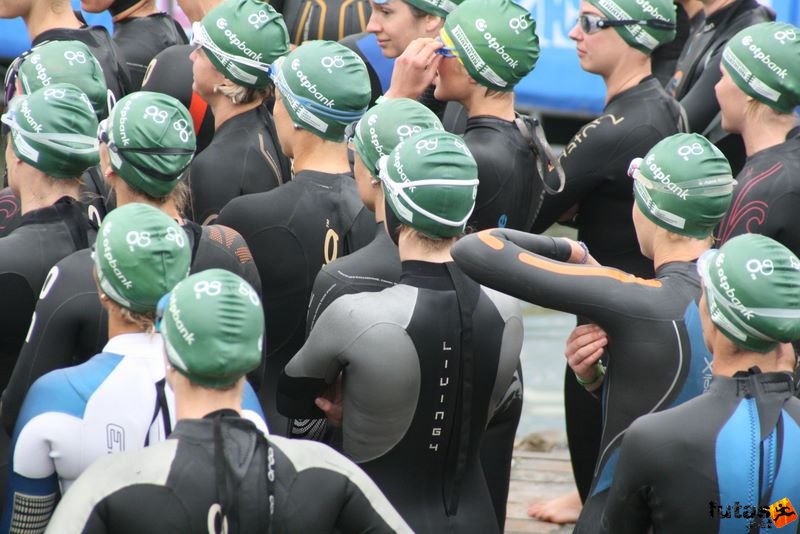 Triathlon World Championship triathlon_budapest_7394.jpg Triathlon World Championship Swimming úszás, triathlon_budapest_7394.jpg