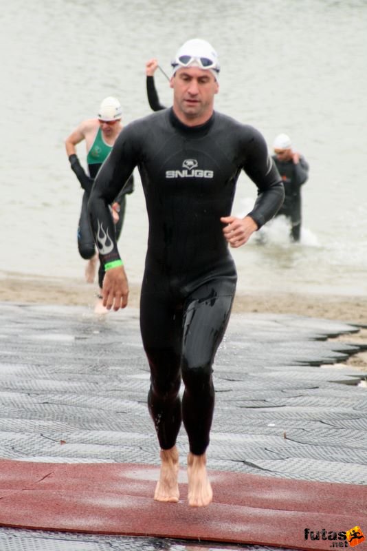 Triathlon World Championship triathlon_budapest_7435.jpg Triathlon World Championship Swimming úszás, triathlon_budapest_7435.jpg