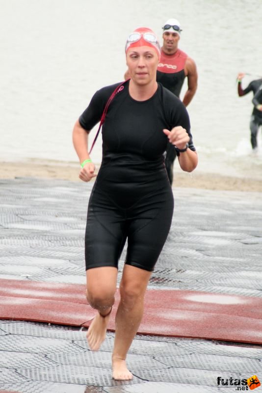 Triathlon World Championship triathlon_budapest_7446.jpg Triathlon World Championship Swimming úszás, triathlon_budapest_7446.jpg