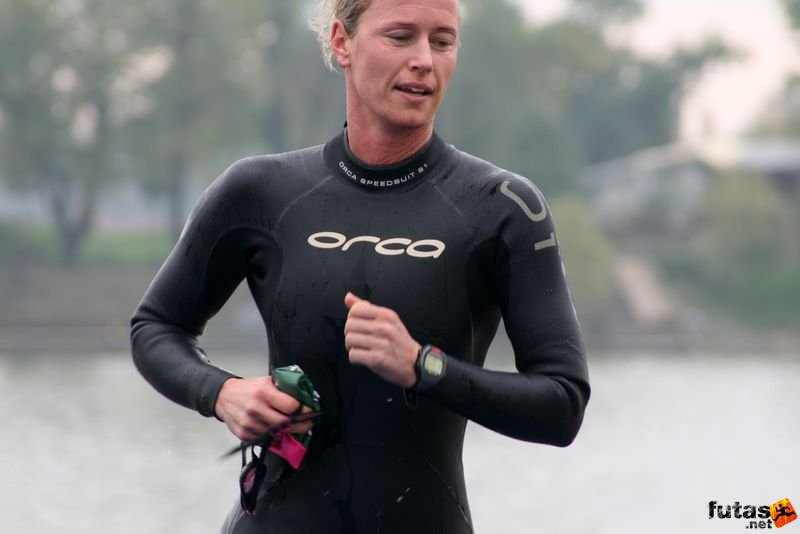 Triathlon World Championship triathlon_budapest_7513.jpg Triathlon World Championship Swimming úszás, triathlon_budapest_7513.jpg