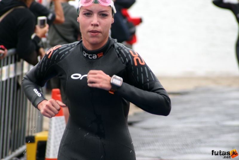 Triathlon World Championship triathlon_budapest_7514.jpg Triathlon World Championship Swimming úszás, triathlon_budapest_7514.jpg