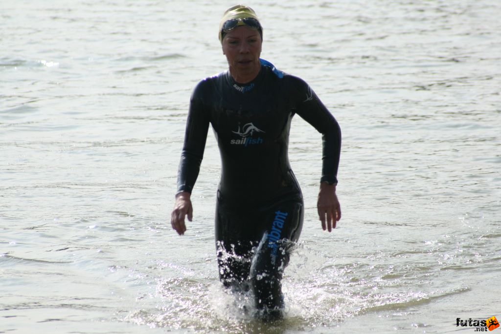 Triathlon World Championship triathlon_budapest_7752.jpg Triathlon World Championship triatlon úszás, triathlon_budapest_7752.jpg
