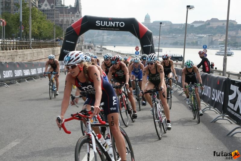Triathlon World Championship Elite Women bicycle race, SARAH HASKINS