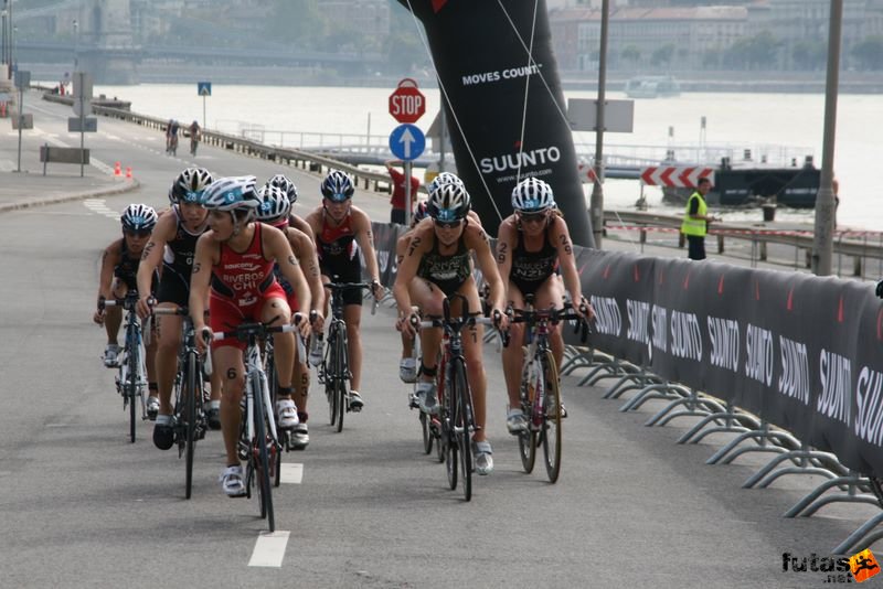 Triathlon World Championship Elite Women bicycle race, BARBARA RIVEROS DIAZ CHI