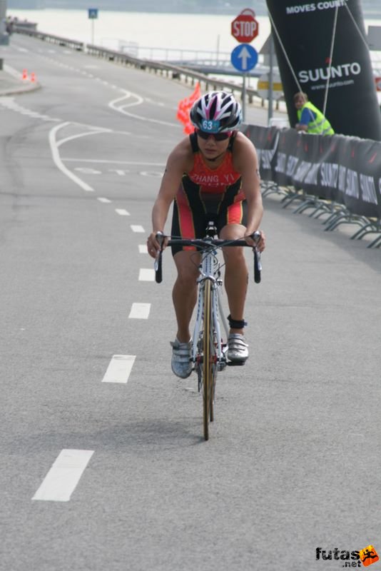 Triathlon World Championship Elite Women bicycle race, triathlon_budapest_8009.jpg