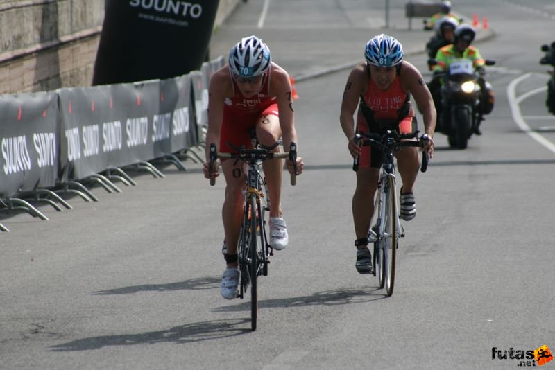 Triathlon World Championship Elite Women bicycle race, triathlon_budapest_8011.jpg