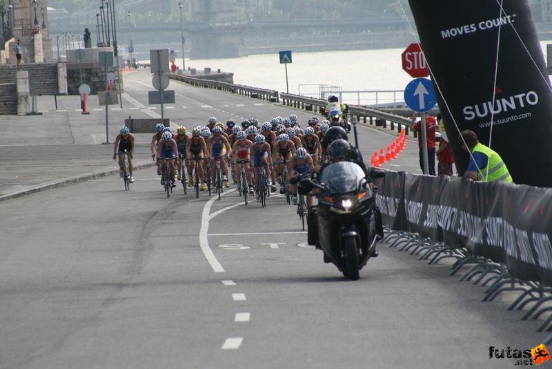Triathlon World Championship Elite Women bicycle race, Women