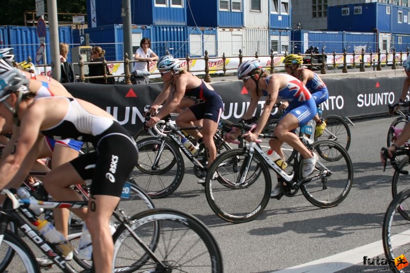 Triathlon World Championship Elite Women bicycle race, LIZ BLATCHFORD GBR