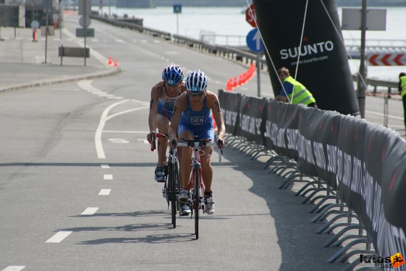Triathlon World Championship Elite Women bicycle race, triathlon_budapest_8094.jpg