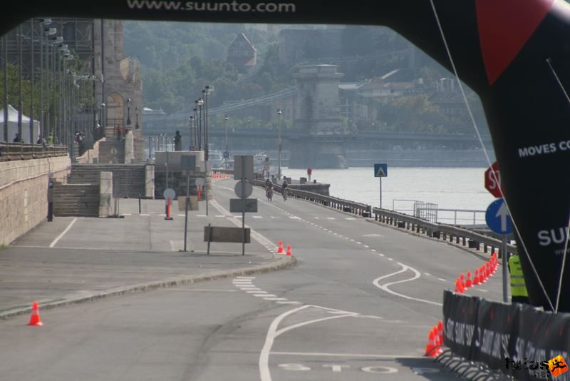 Triathlon World Championship Elite Women bicycle race, triathlon_budapest_8132.jpg