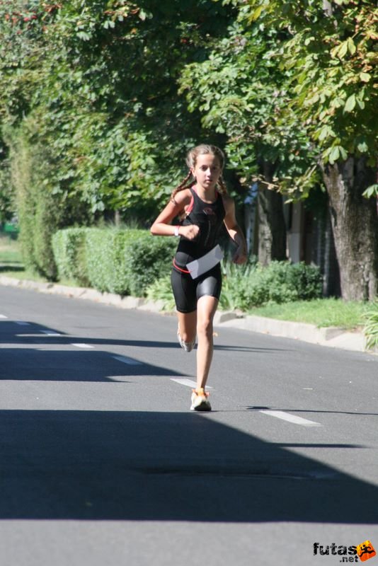 Kiskunhalas Halasi Hajtás Triatlon, 800 méter futás