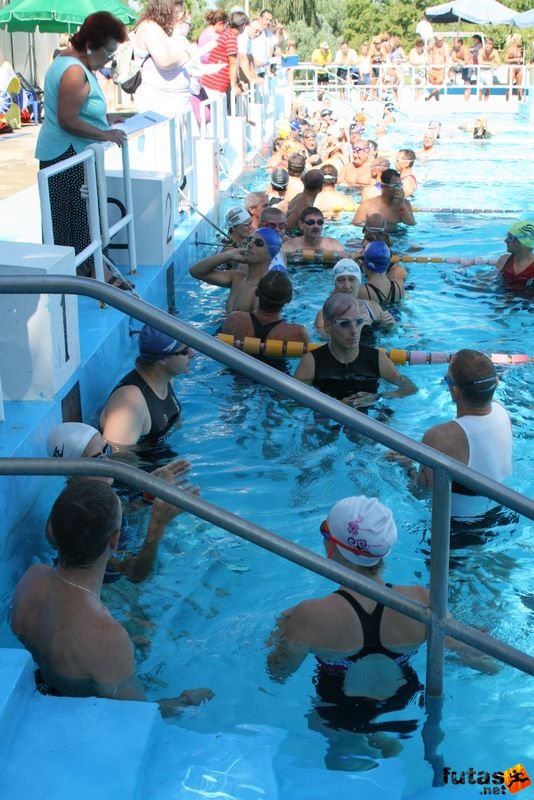 Kiskunhalas Halasi Hajtás Triatlon, női és férfi 40-  felnőtt második rajt