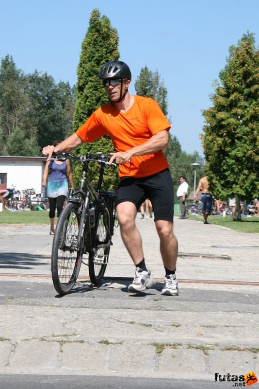Kiskunhalas Halasi Hajtás Triatlon, Papamaci első triatlonja