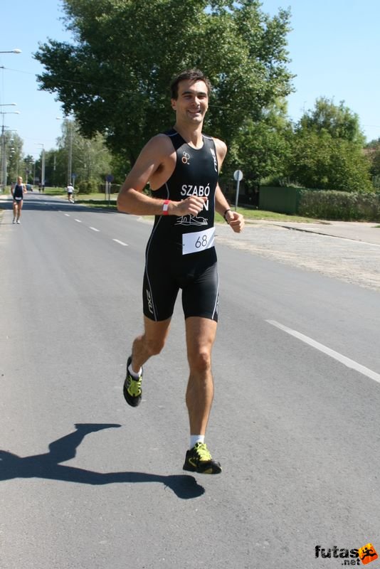 Kiskunhalas Halasi Hajtás Triatlon, futás Szabó