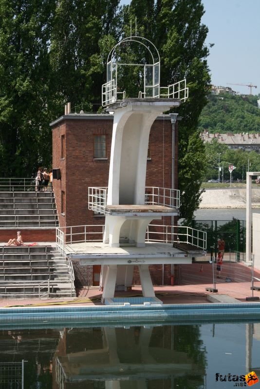 Margitsziget Triatlon, Hajós Alfréd Uszoda ugrótorony