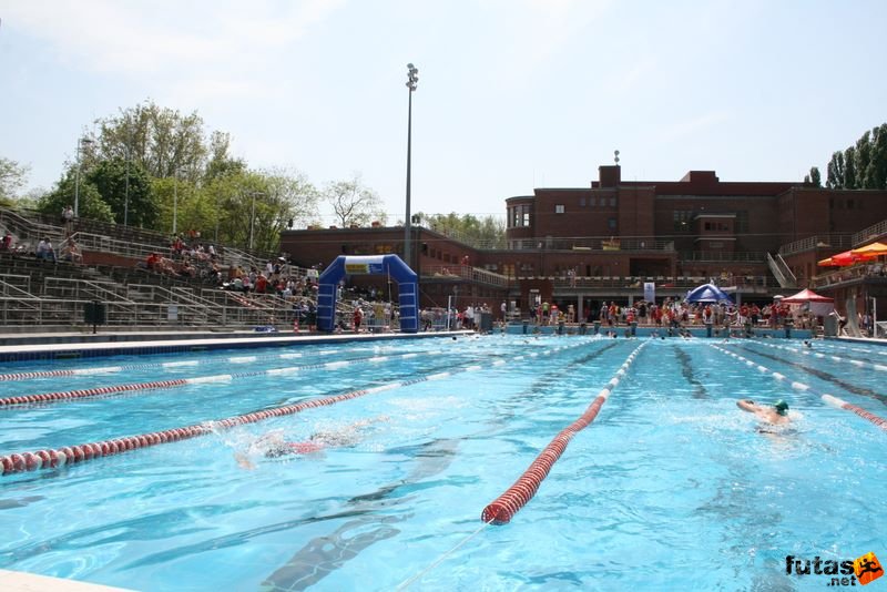 Margitsziget Triatlon, Hajós Alfréd Uszoda úszás