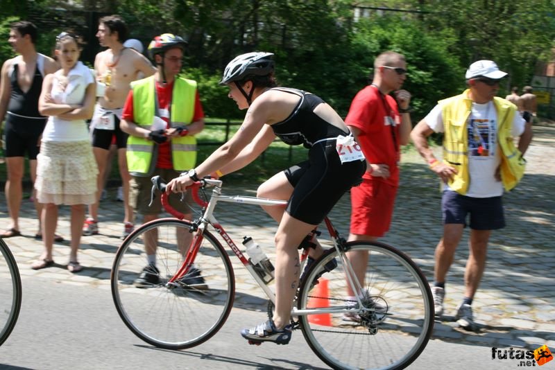 Triatlon Tour Budapest Margitsziget, Icu puch kerékpárral