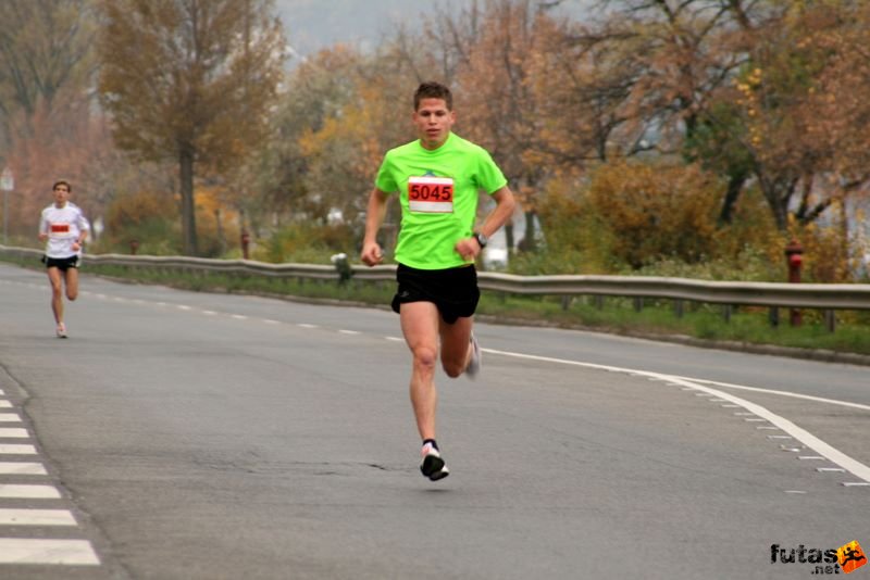 Tudás Útja Félmaraton Futóverseny Half Marathon Budapest, JÓZSA Gábor
