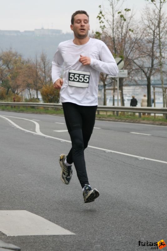 Tudás Útja Félmaraton Futóverseny Half Marathon Budapest, FRANK Ádám