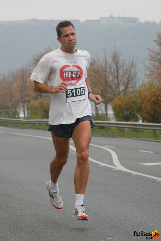 Tudás Útja Félmaraton Futóverseny Half Marathon Budapest, FICZERE Péter