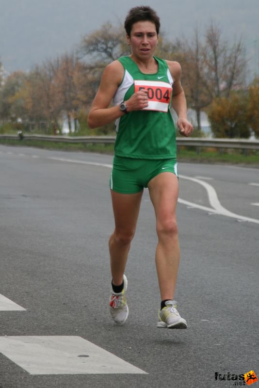 Tudás Útja Félmaraton Futóverseny Half Marathon Budapest, Mariann