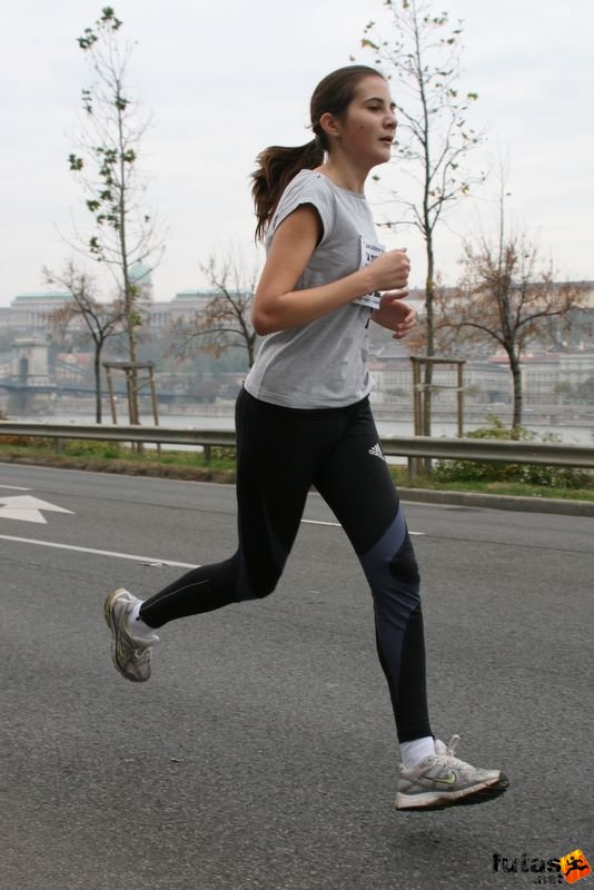 Tudás Útja Félmaraton Futóverseny Half Marathon Budapest, tudas_utja_felmaraton_1028.jpg