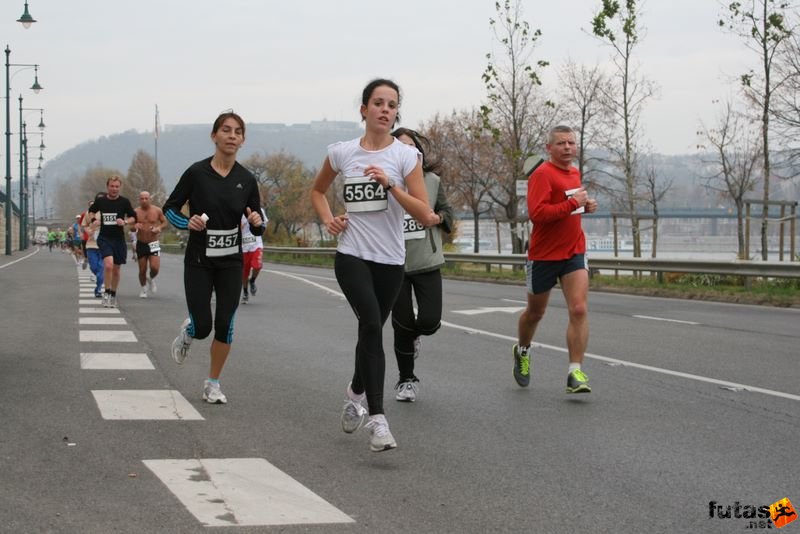 Tudás Útja Félmaraton Futóverseny Half Marathon Budapest, tudas_utja_felmaraton_1050.jpg