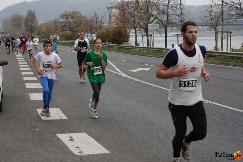 Tudás Útja Félmaraton Futóverseny Half Marathon Budapest, tudas_utja_felmaraton_1060.jpg
