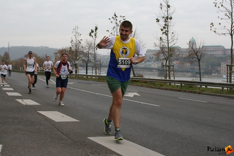 Tudás Útja Félmaraton Futóverseny Half Marathon Budapest, TAKÁCS István