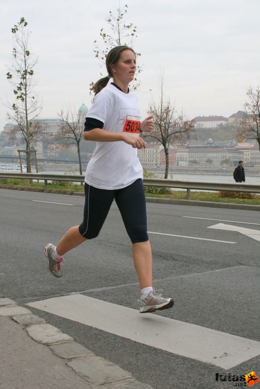 Tudás Útja Félmaraton Futóverseny Half Marathon Budapest, WEISZ Georgina