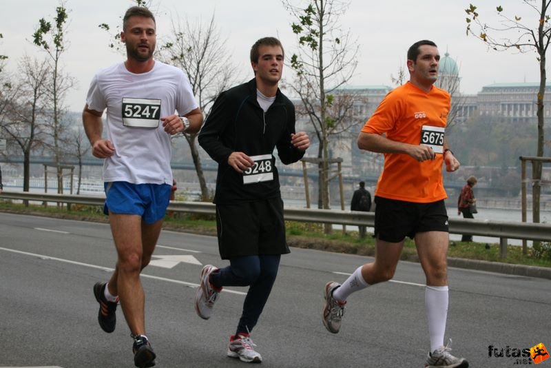 Tudás Útja Félmaraton Futóverseny Half Marathon Budapest, tudas_utja_felmaraton_1100.jpg