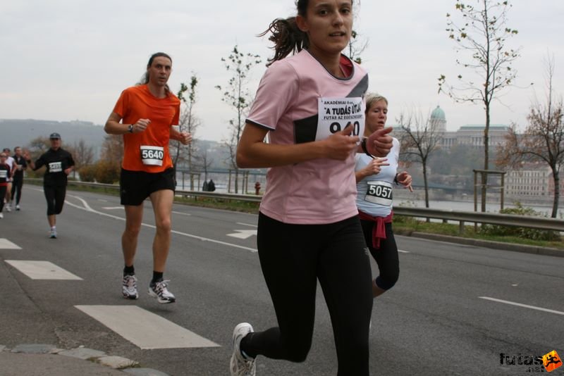 Tudás Útja Félmaraton Futóverseny Half Marathon Budapest, tudas_utja_felmaraton_1118.jpg
