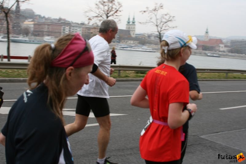 Tudás Útja Félmaraton Futóverseny Half Marathon Budapest, tudas_utja_felmaraton_1201.jpg