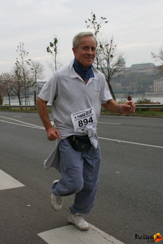 Tudás Útja Félmaraton Futás, tudas_utja_felmaraton_1221.jpg