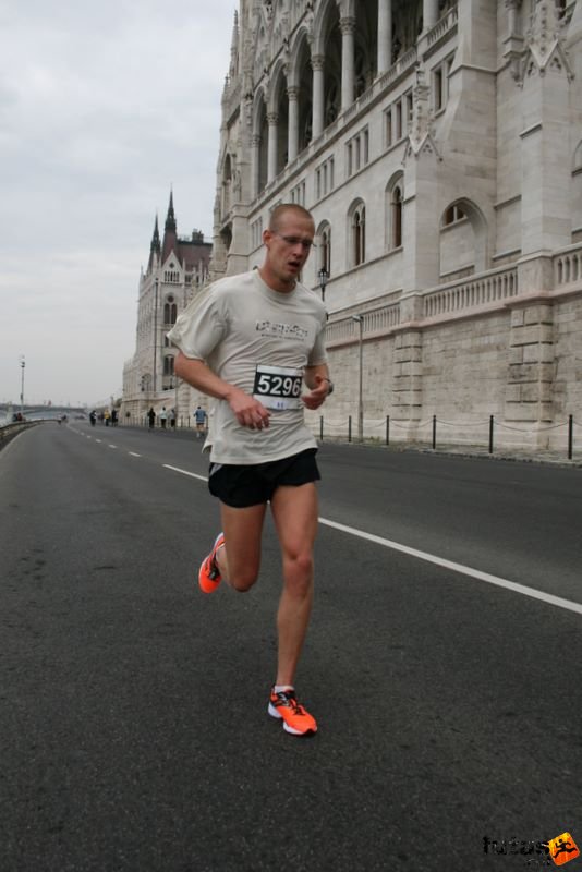 Tudás Útja Félmaraton Futás, LENDVAI Balázs