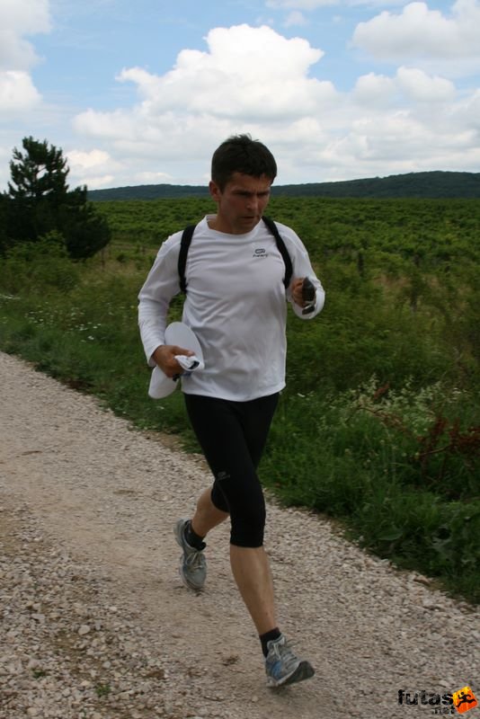 Ultrabalaton futás 2010 futás futók Dörgicse után, ultrabalaton_1161.jpg