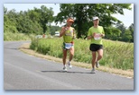 Ultrabalaton futás 2010 futás futók Dörgicse után Bogár Jani