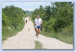 Ultrabalaton futás 2010 futás futók Dörgicse után Bochons Eusébio