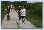 Ultrabalaton futás 2010 futás futók Dörgicse után OKM futókör